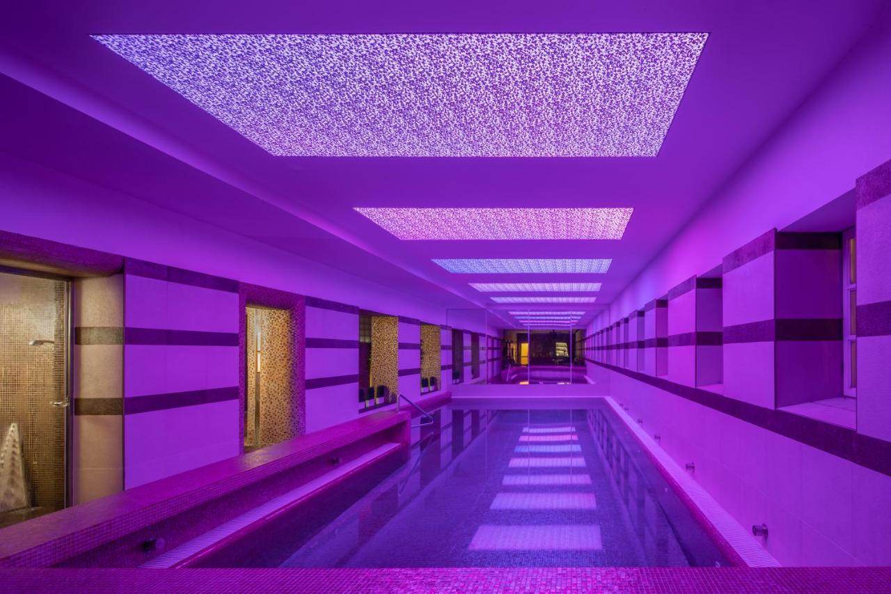 Hotel Kristaly Imperial Тата Экстерьер фото